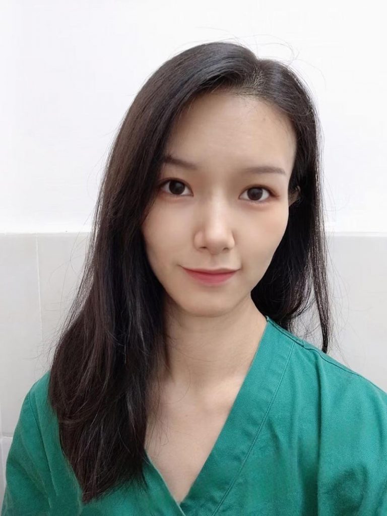 永州职业技术学院毕业护士【杨淼】被曝是性瘾患者，喜欢情趣扮演直播洗澡视频流出！